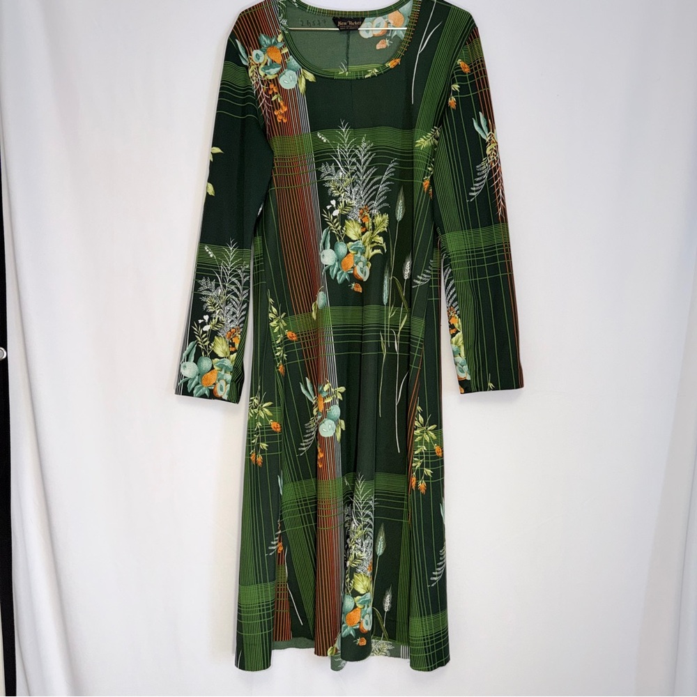 Retro Floral Long Sleeve Dress in Green